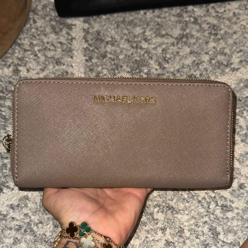 Michael Kors Taupe Wallet